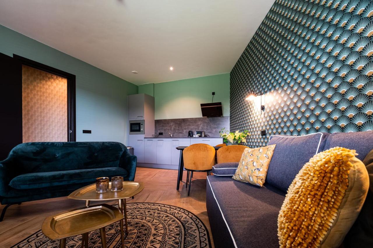 Nero Office & Cafe Aparthotel *